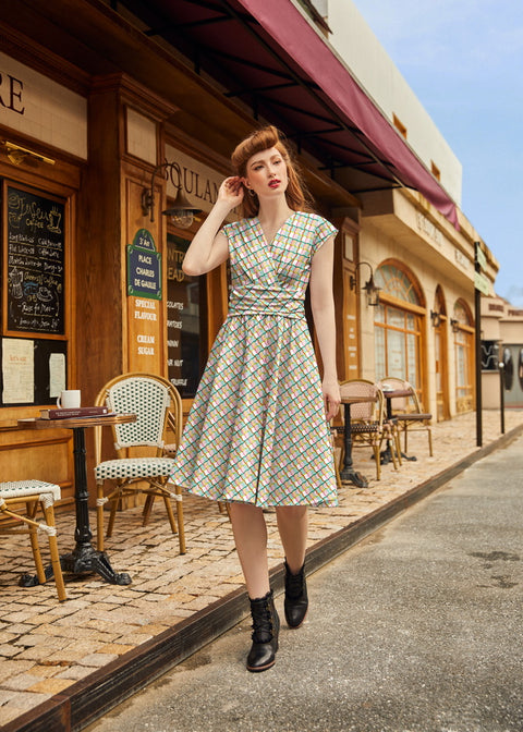 Squiggly Greta Kleid-1